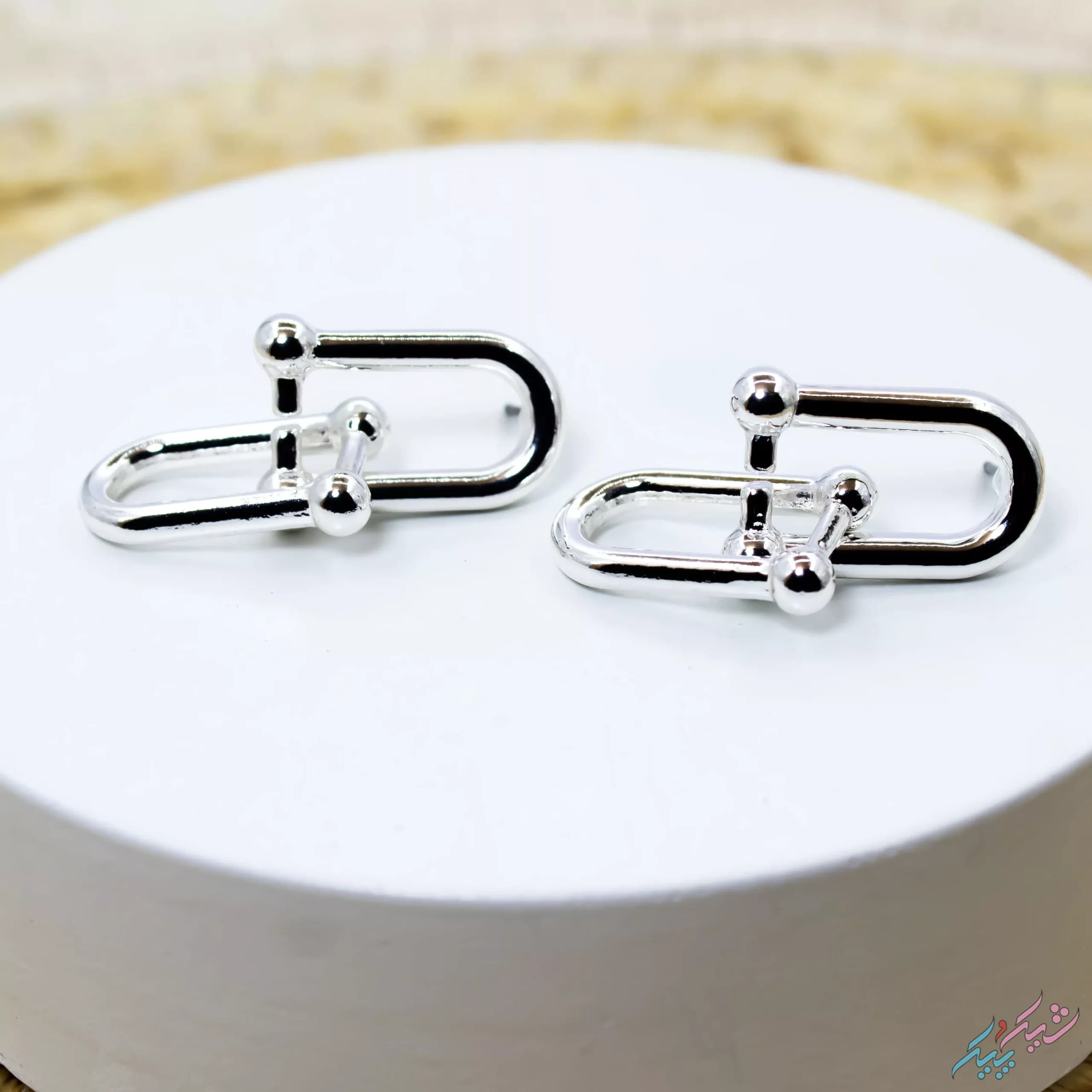 گوشواره بدل طرح تیفانی ( Tiffany ) | نقره‌ای ترند و پُرتکاپو — تصویر ۲