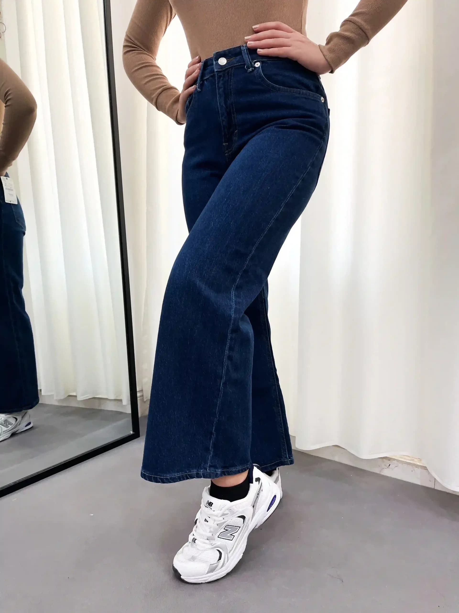 شلوار زنانه نیم بگ آبی تیره ZARA کد 251 — تصویر ۲