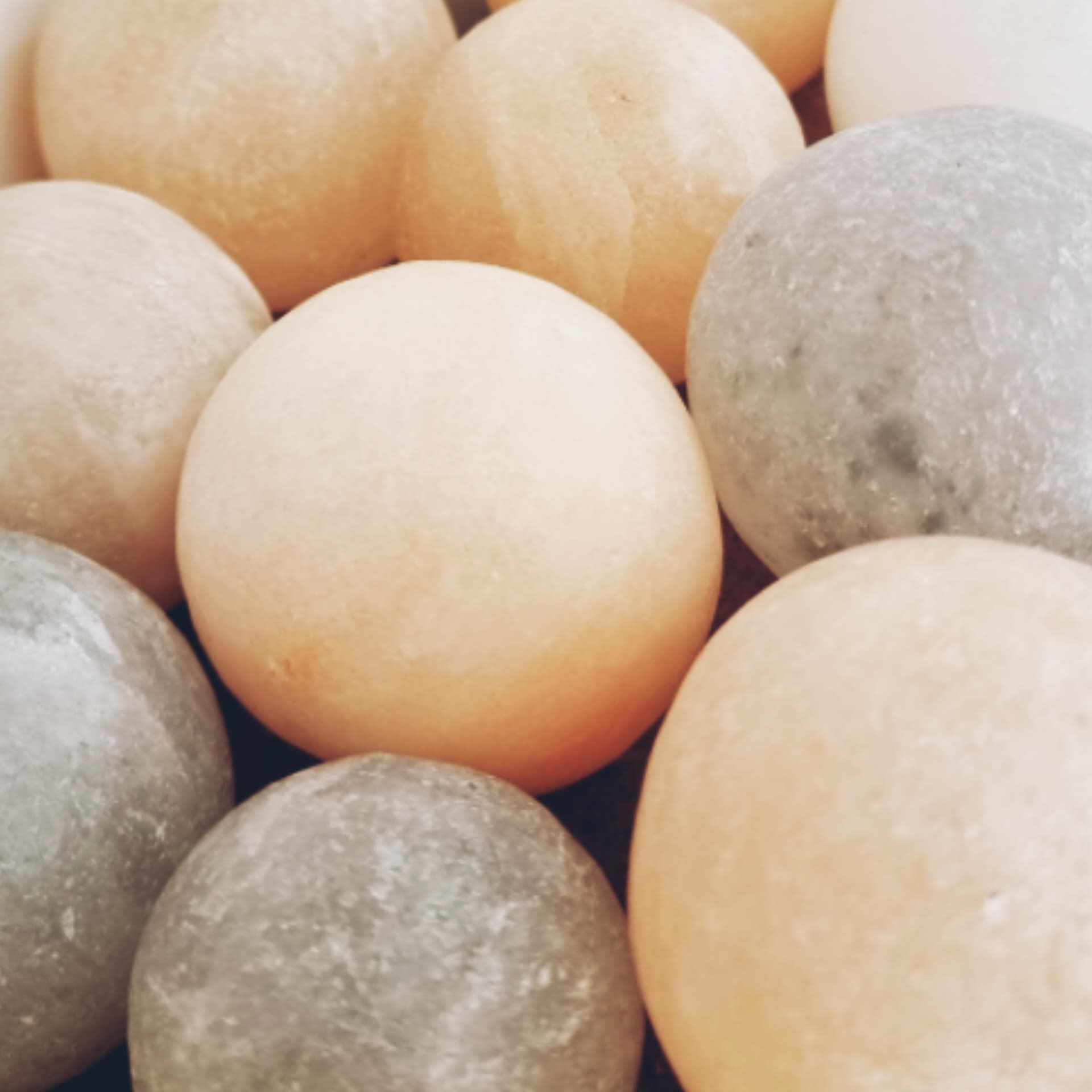 گوی ماساژ سنگ نمک شوسلر قطر 5 — تصویر ۲