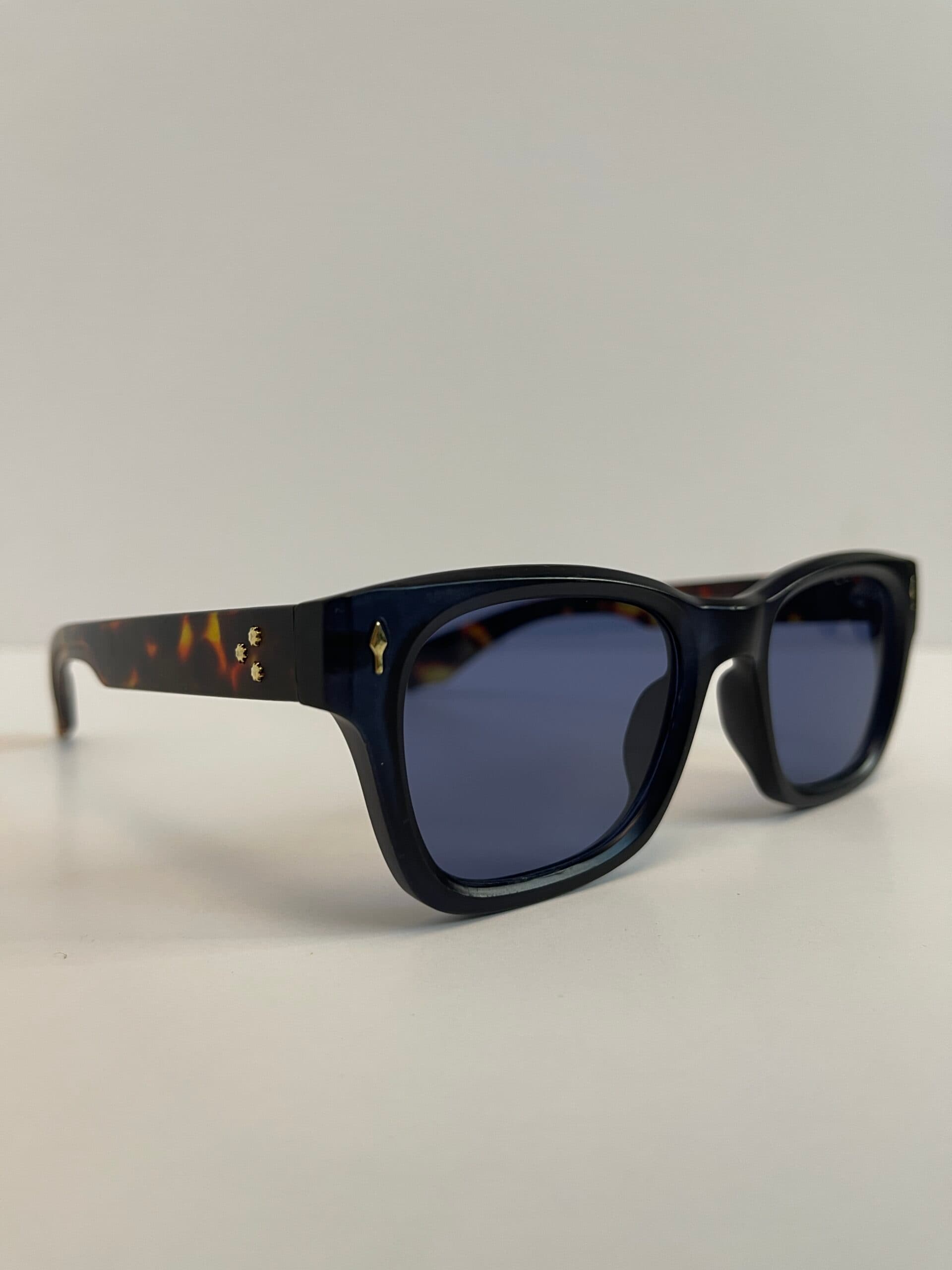 عینک آفتابی فریم تمام کائوچوی برند موسکات (MOSCOT)