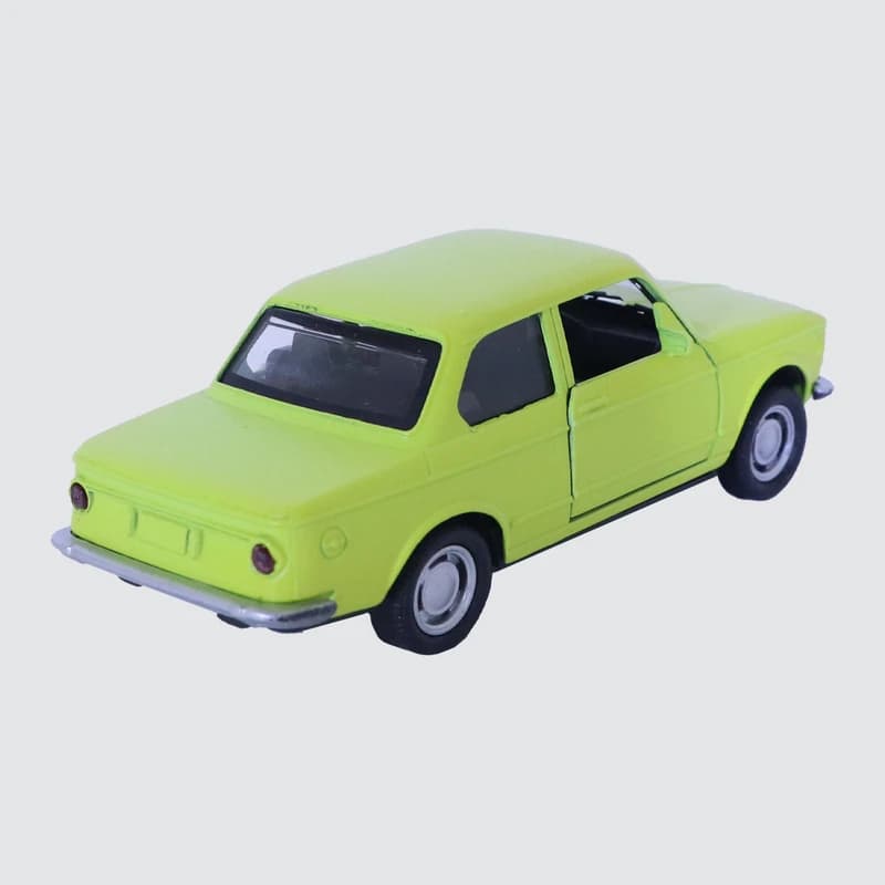 ماشین فلزی طاها BMW 2002 موزیکال | مدل کلاسیک | بدنه فلزی — تصویر ۲