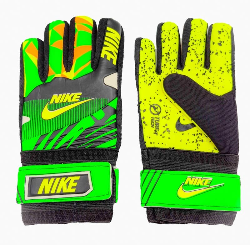 دستکش دروازه‌بانی بچه گانه نایک (Nike) مدل Turf Tech فنردار | سایز 8 (سبز فسفری – کف تفنگی)