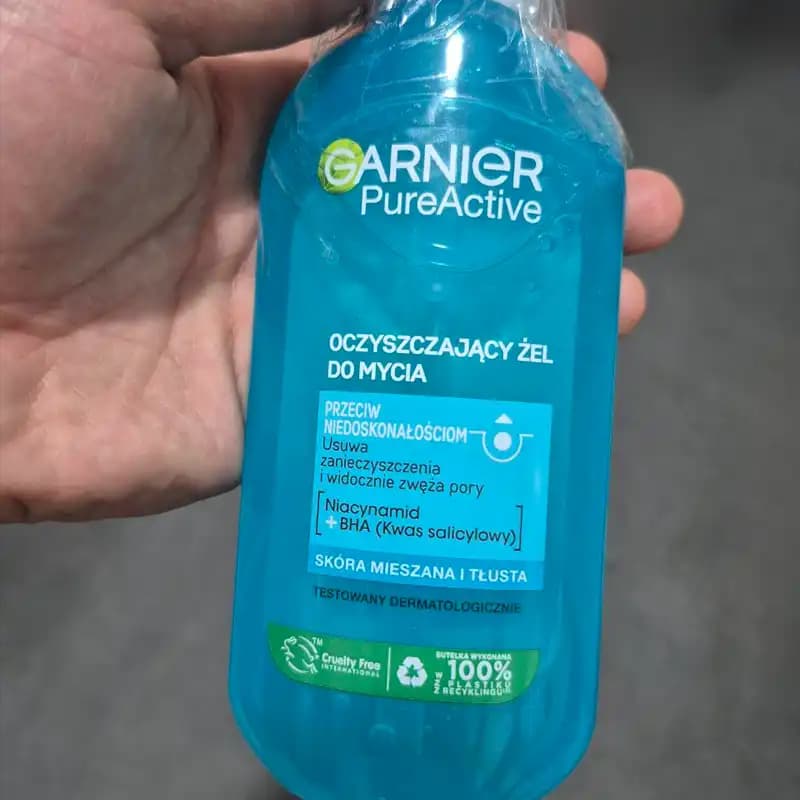 ژل شستشوی صورت ضد جوش پیور اکتیو گارنیر Garnier Pure Active — تصویر ۴
