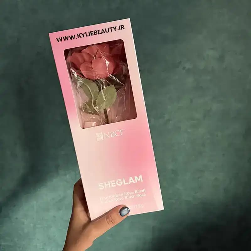 رژگونه کرمی گل رز شیگلم مدل Pink Ribbon Rose Blush — تصویر ۳