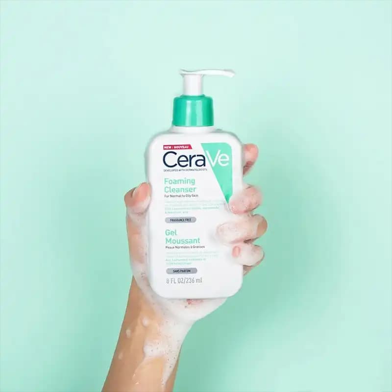 فوم شوینده سراوی CeraVe – مخصوص پوست نرمال تا چرب — تصویر ۲