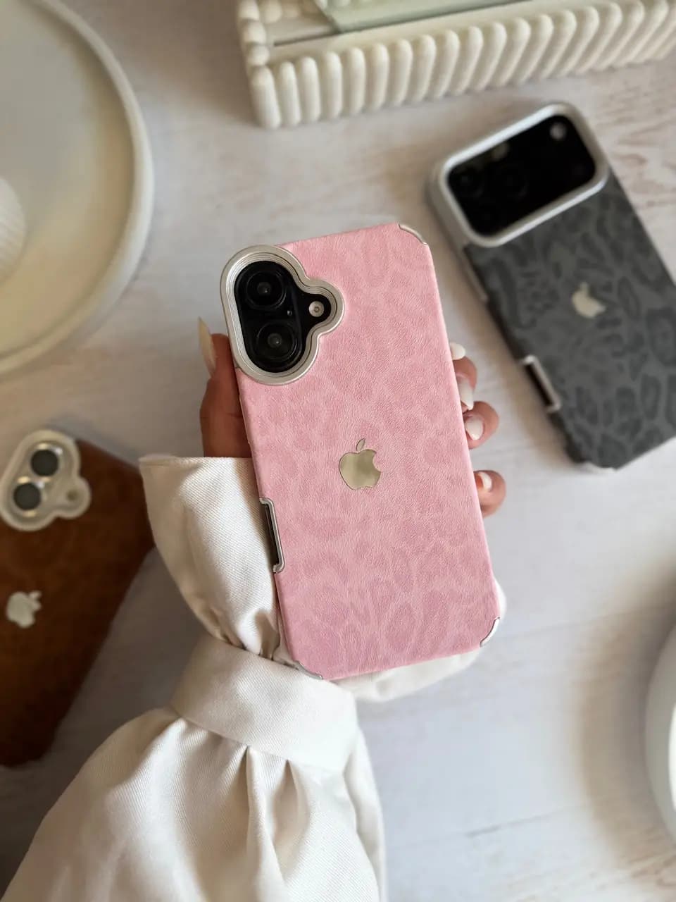 قاب Leopard Luxe (Brown , Pink , Black) (کدC2051) — تصویر ۳