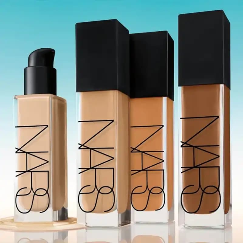 کرم پودر Natural Radiant نارس NARS در 5 رنگ مختلف — تصویر ۳