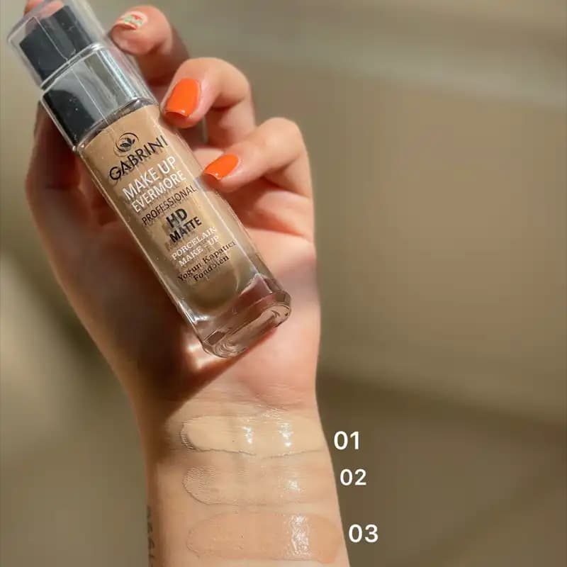 کرم پودر HD مات شیشه ای گابرینی Gabrini در 3 رنگ — تصویر ۳