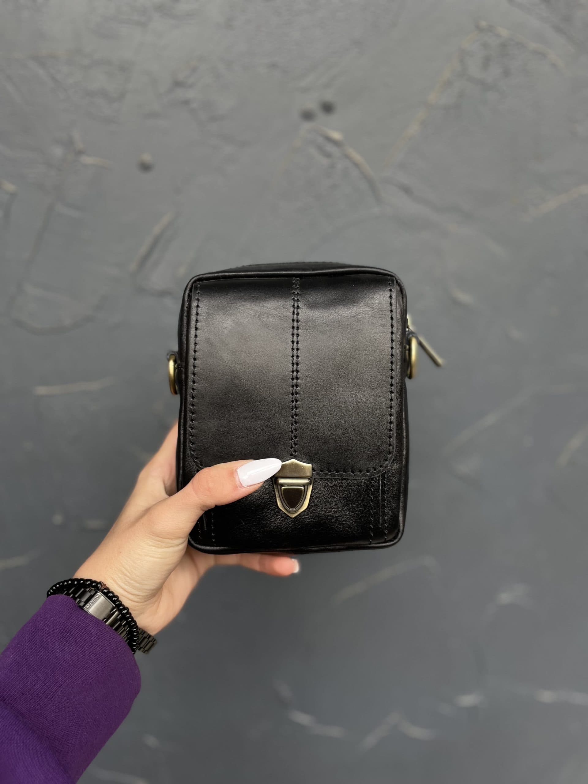 کیف دوشی مدل کلاسیک چرم — تصویر ۴