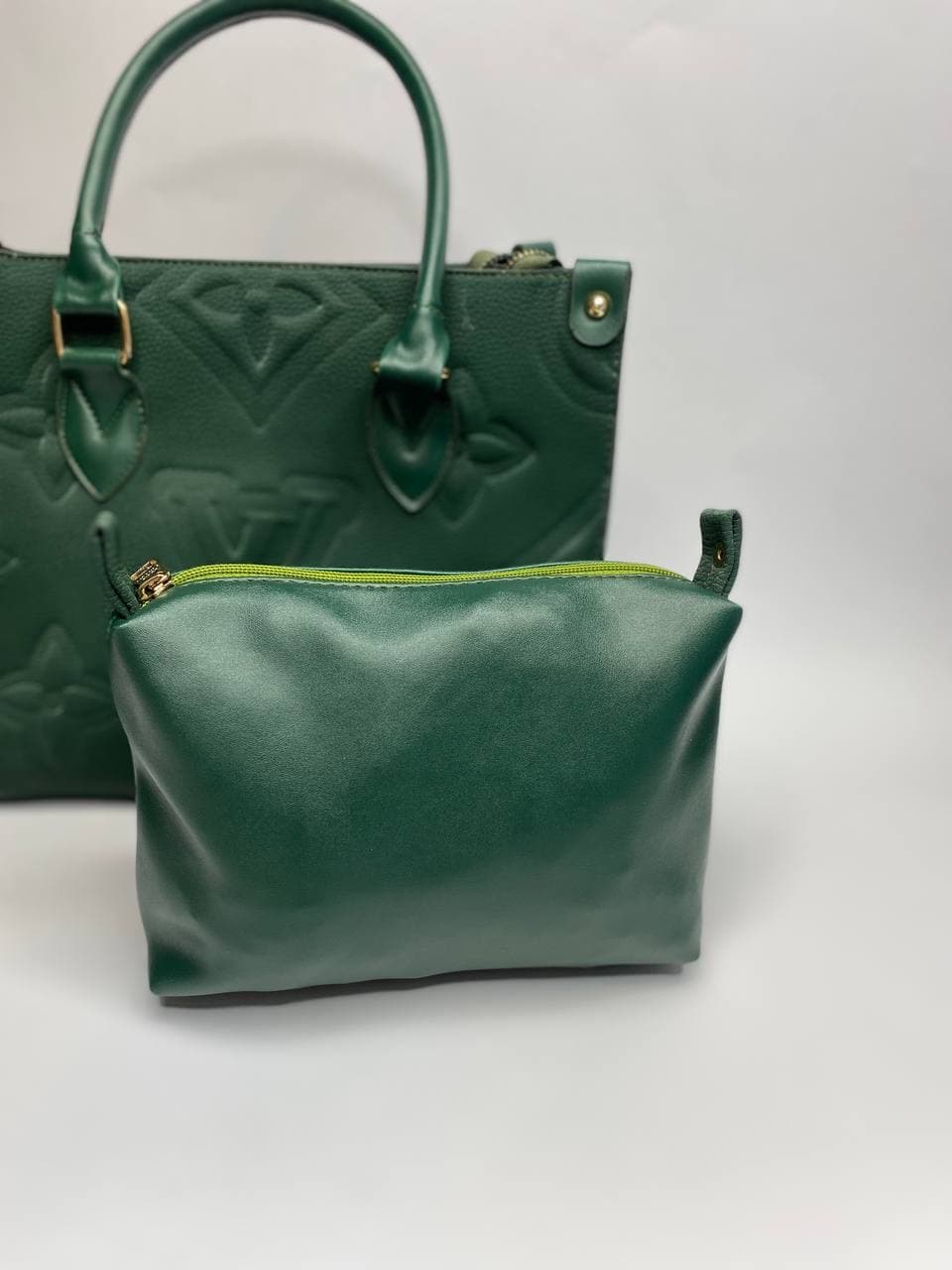 کیف دستی زنانه LV طرح مات — تصویر ۴