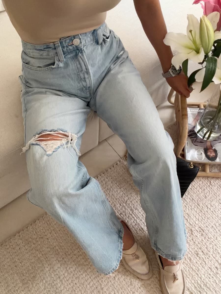 H&M – Urban Fade Ripped Denim — تصویر ۳
