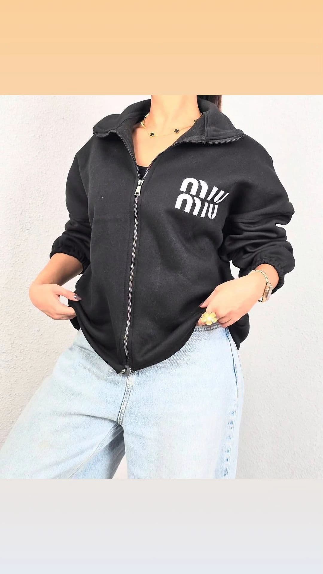 هودی جلو زیپ miu miu کد 284 — تصویر ۳