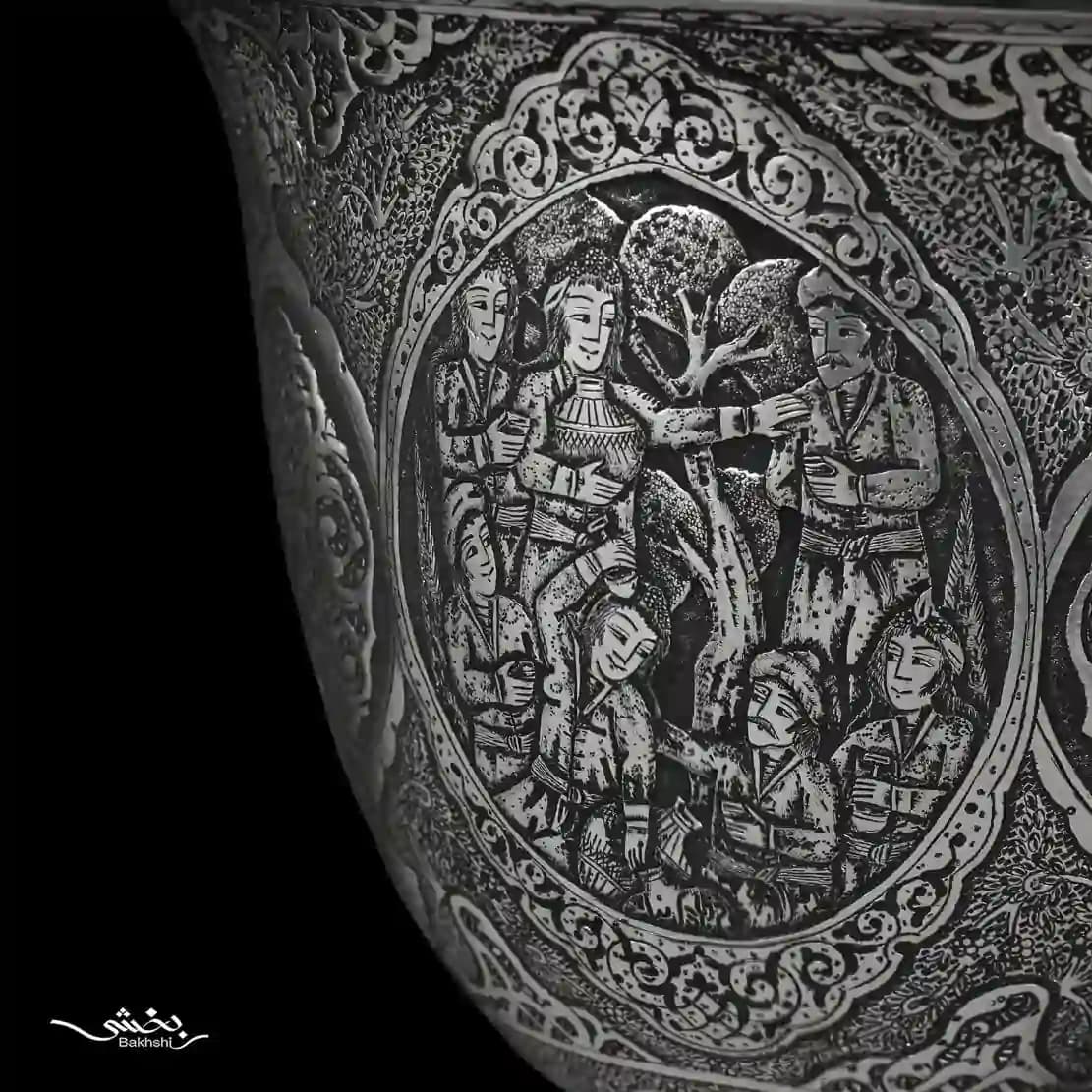 شکلات خوری نقره درب دار پایه دار مینیاتور اعلا — تصویر ۸