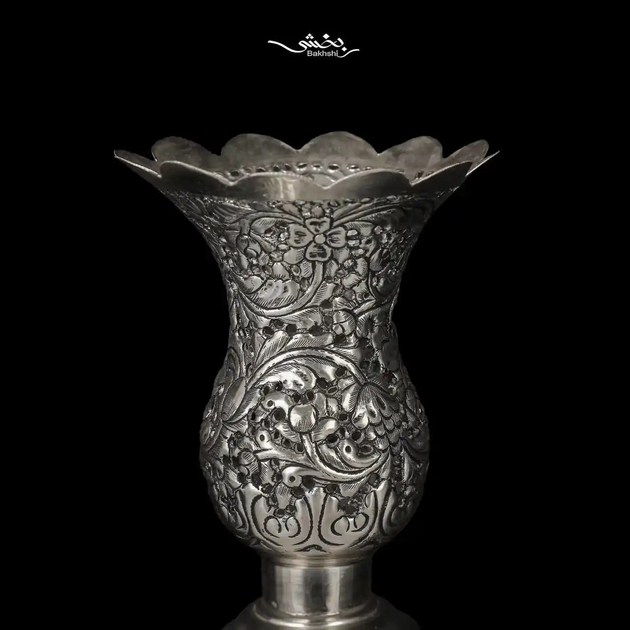 ست آینه بیضی و شمعدان لاله نقره گل برجسته — تصویر ۶