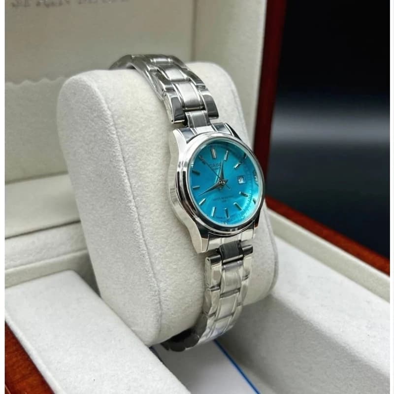 ساعت زنانه مارک کاسیو Casio صفحه آبی