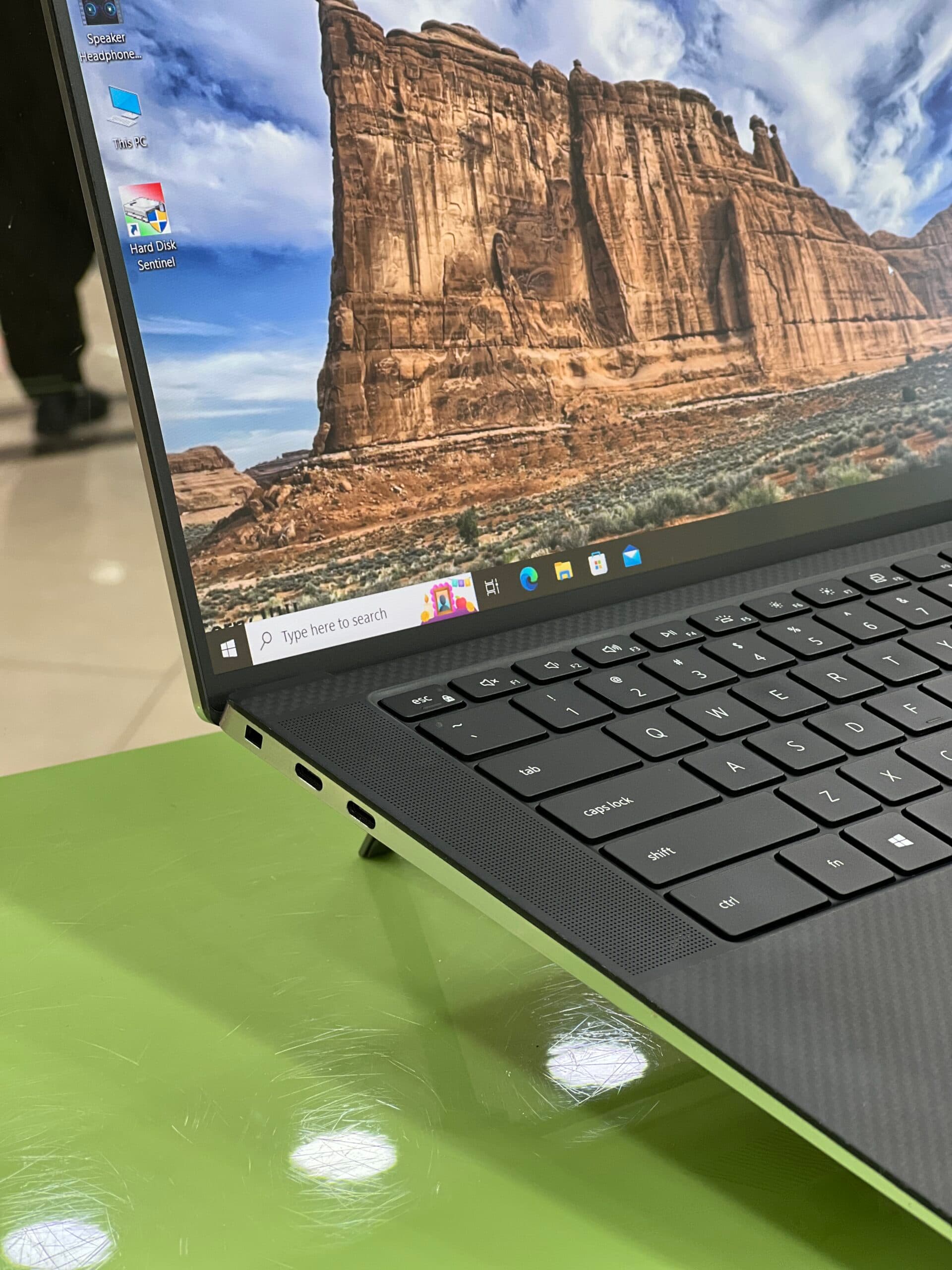 لپ تاپ Dell precision 5560 i7-11 16gb 512ssd 4K Touch — تصویر ۴