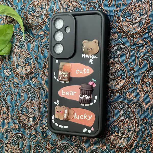 قاب سیلیکونی گوشی Samsung A55 طرح خرس مشکی — تصویر ۲