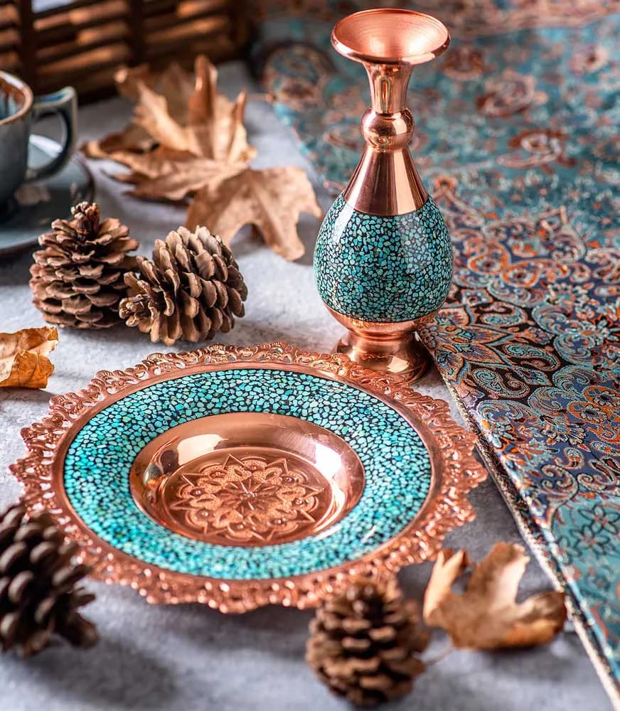 پک گلدان و بشقاب فیروزه کوبی و ترمه ابریشم — تصویر ۳