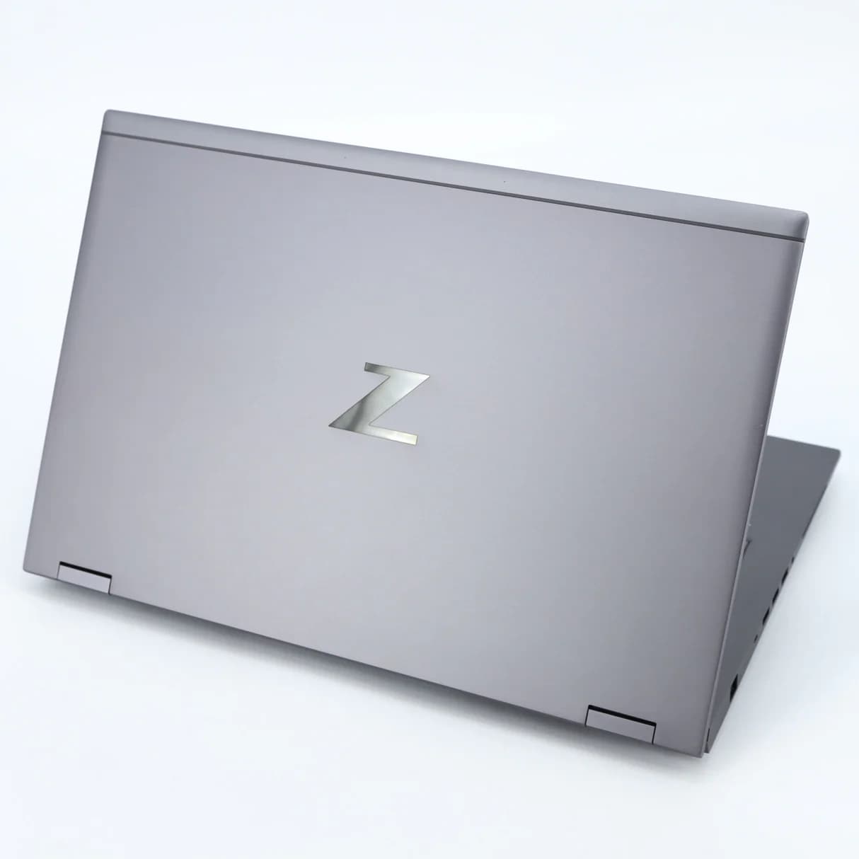 لپ تاپ Hp zbook fury 15 G7 i7-10th 32gb 512ssd — تصویر ۲