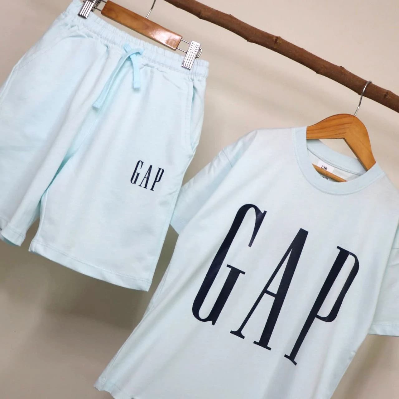 🧒 ست تیشرت و شلوارک ترک GAP | سایز 6 تا 14 سال | فوق‌العاده نرم و راحت — تصویر ۲