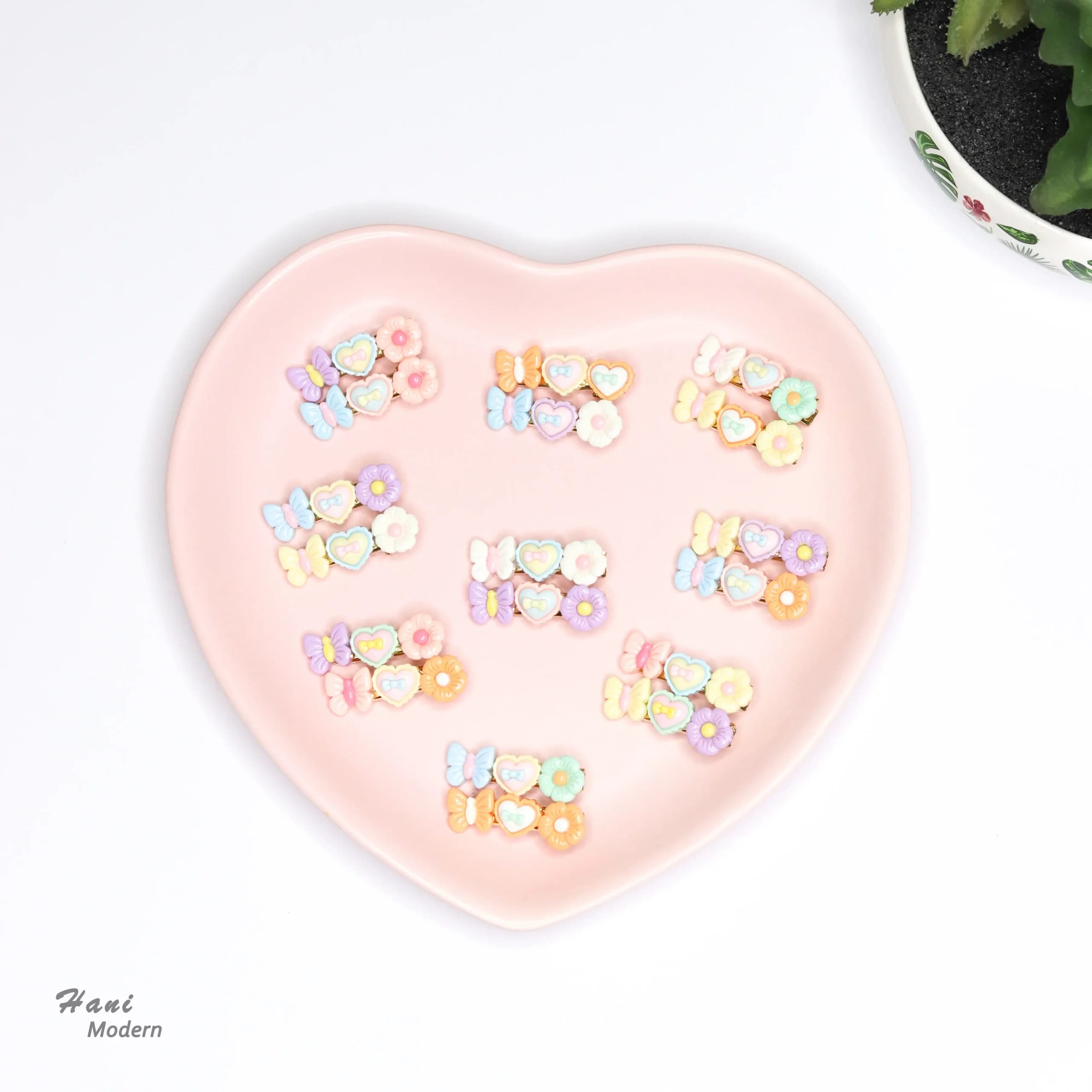 گیره انبری گل، قلب و پروانه