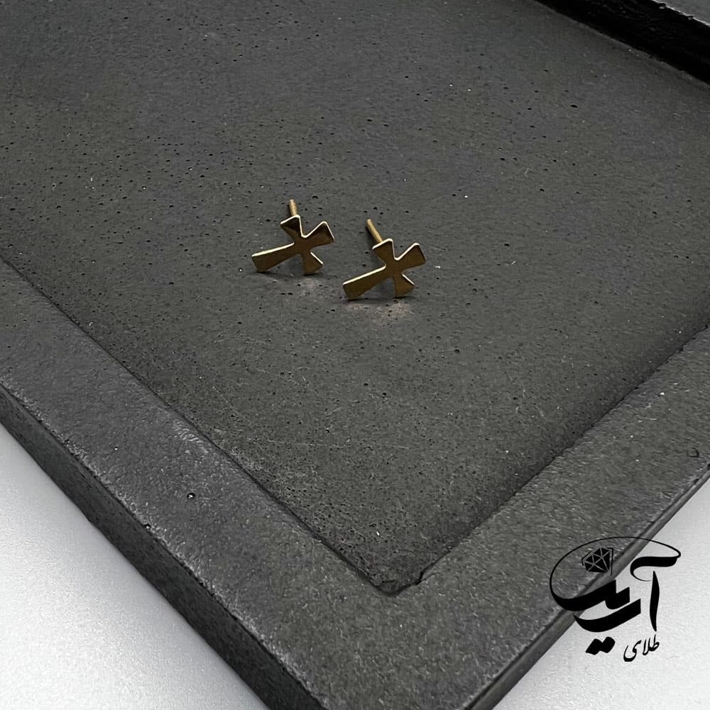 گوشواره طلا لیزری طرح صلیب