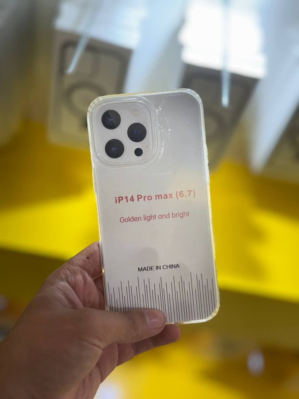 قاب ژله ای شفاف سری QCC مناسب برای گوشی 11Pro Max — تصویر ۲