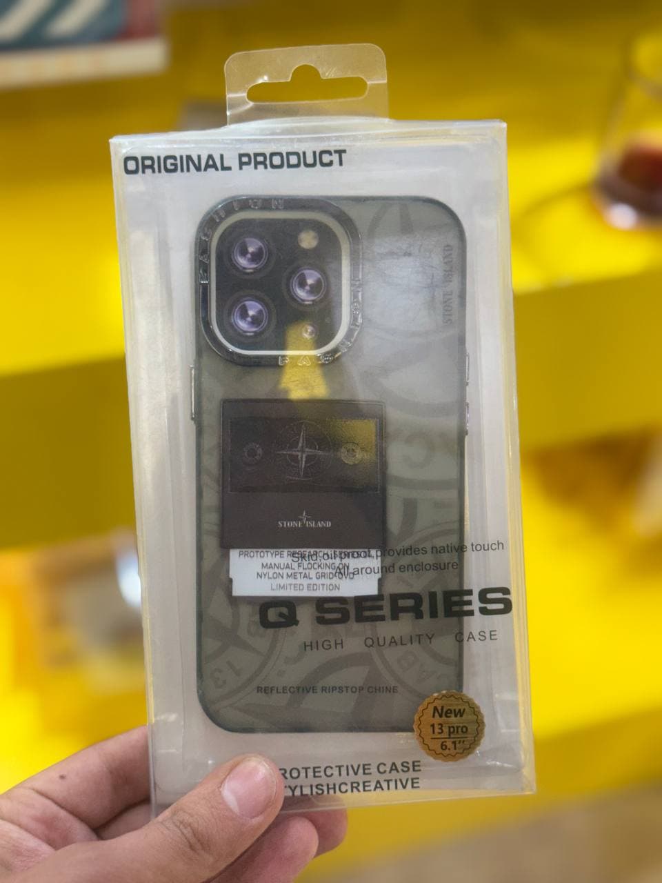 قاب طرح دار مناسب برای گوشی موبایل آیفون 13pro