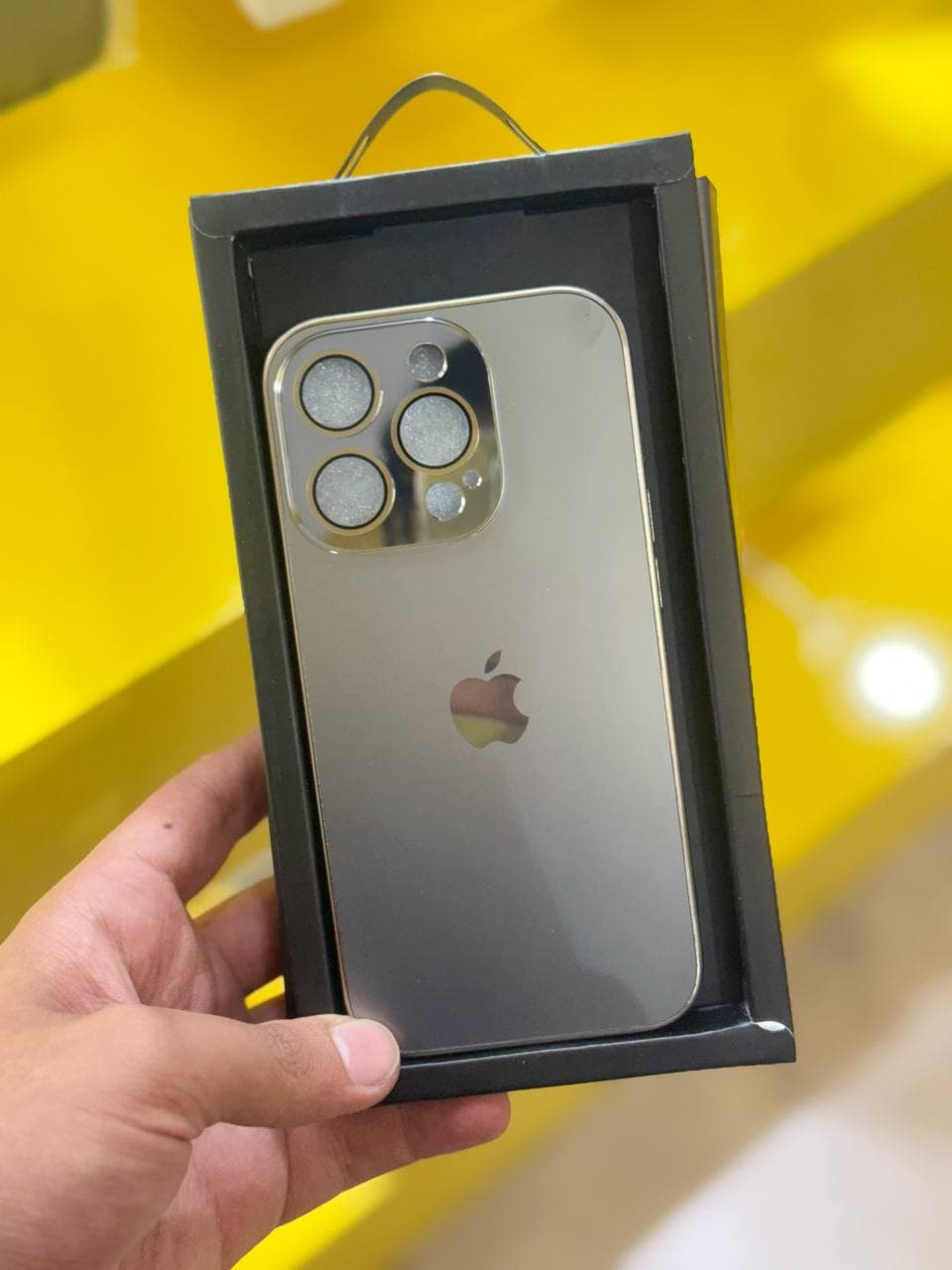 قاب لیزری نشکن PVD گوشی موبایل آیفون Iphone 15 Pro Max — تصویر ۴