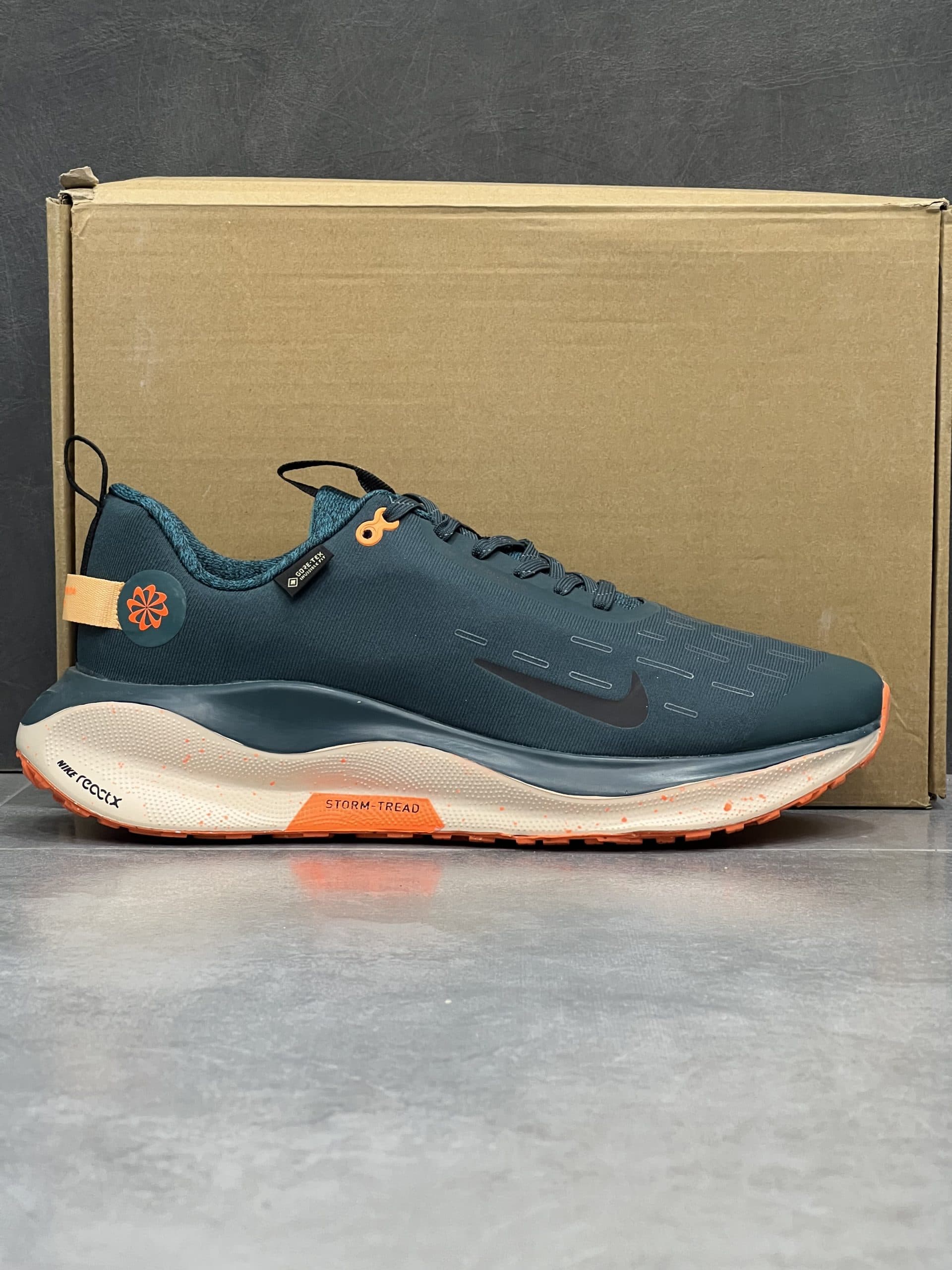 نایک اینفینیتی ران گورتکس ( ضدآب ) NIKE INFINITY RUN 4 GORE-TEX