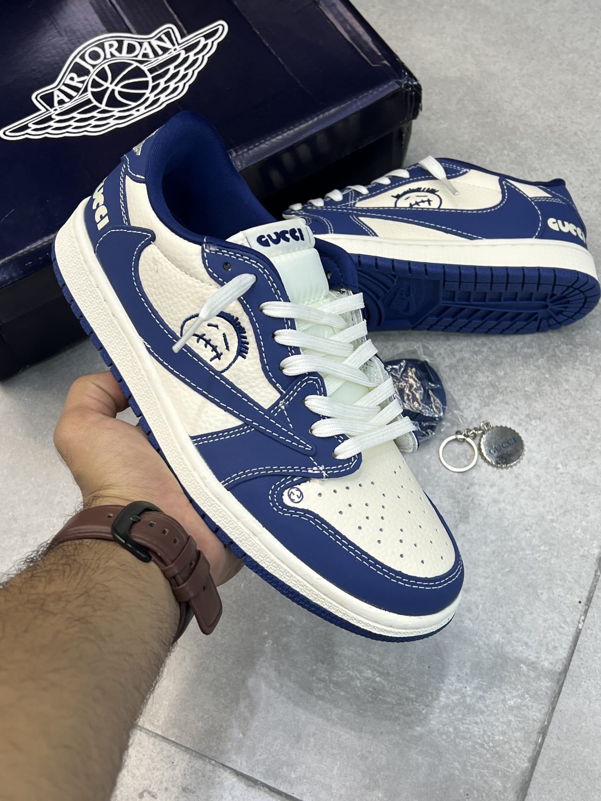 نایک ایر جردن وان لو ترویس اسکات گوچی NIKE AIR JORDAN 1 LOW TRAVISSCOTT GUCCI — تصویر ۵