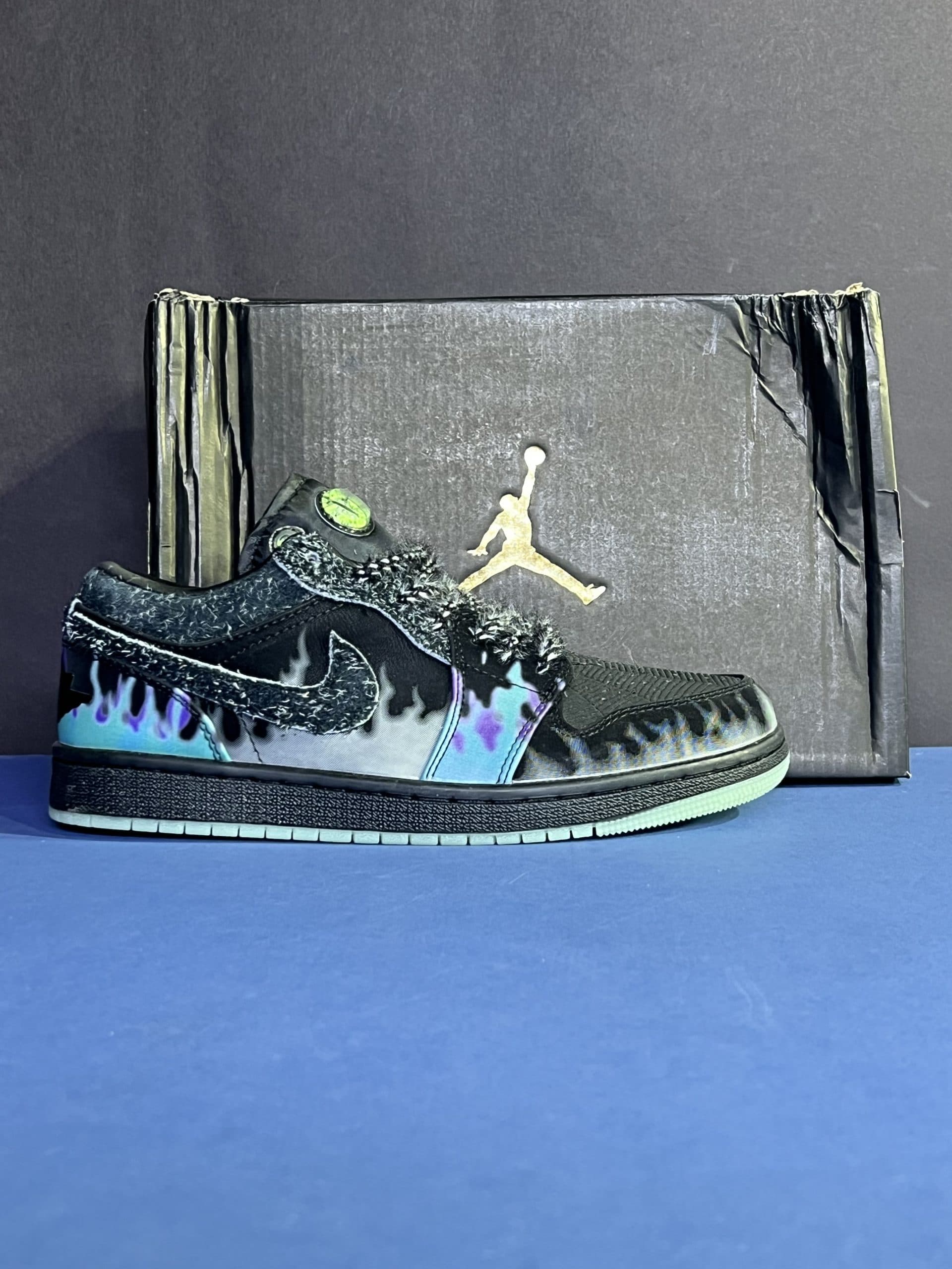 نایک ایر جردن لو چشم گربه ای (شبنما) NIKE AIR JORDAN 1 LOW CAT EYES
