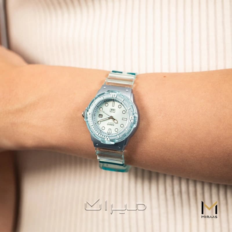 ساعت زنانه کاسیو LRW-200HS-2E — تصویر ۳