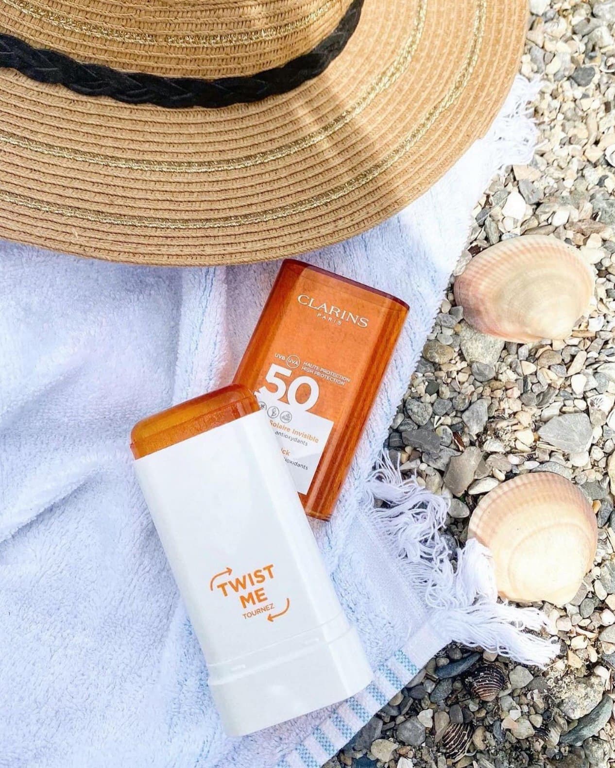 ضد آفتاب استیکی کلارنس Clarins ضد حساسیت سولار اینویزیبل CLARINS Stick solaire invisible SPF 50 haute protection — تصویر ۲