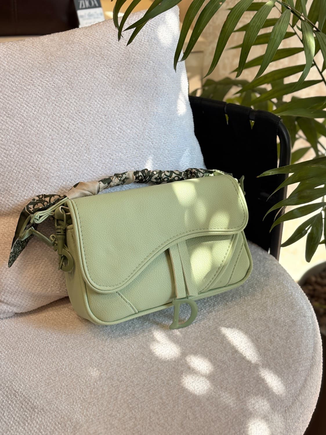 کیف تیارا — تصویر ۳