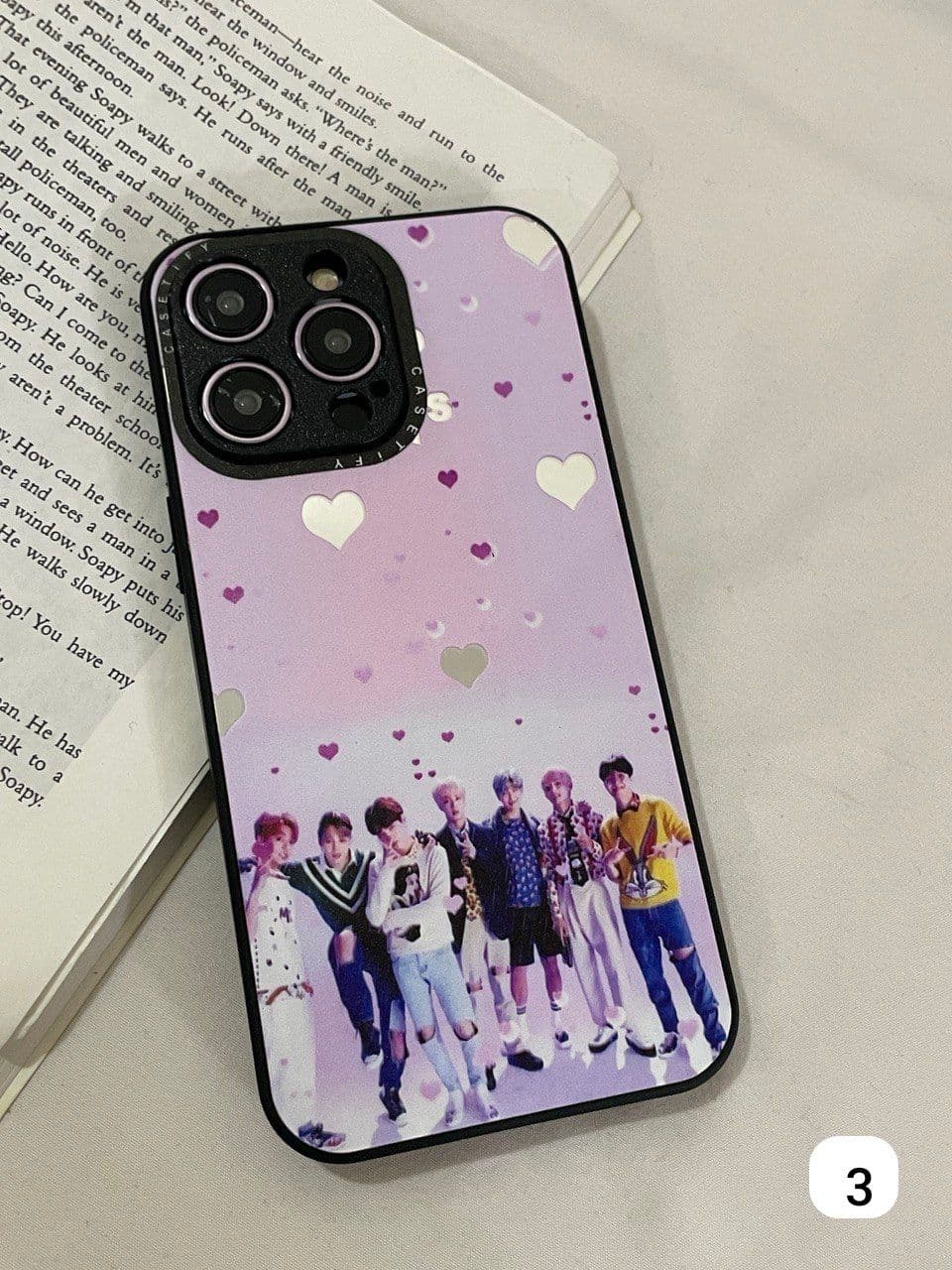 قاب آیینه ای BTS — تصویر ۴