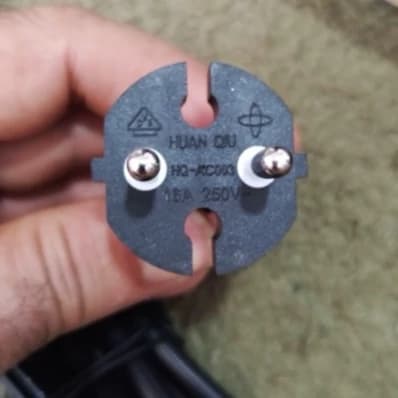 سشوار حرفه‌ای سالنی اوزاکا (Osaka) مدل OJ-4241 | موتور 2800 وات با فناوری یونیک ضد وز — تصویر ۶