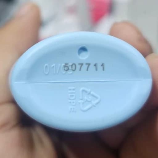 ضدآفتاب ایزدین فیوژن واتر مجیک SPF50 محافظت روزانه 5 ستاره با بافت فوق سبک و جذب سریع — تصویر ۵