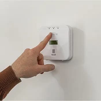 هشدار دهنده مونوکسید کربن ABUS مدل COWM510 — تصویر ۴