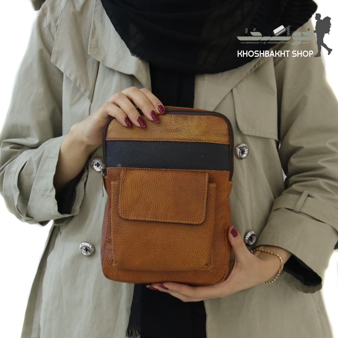 کیف بادی چرم طبیعی قفل مگنتی — تصویر ۴