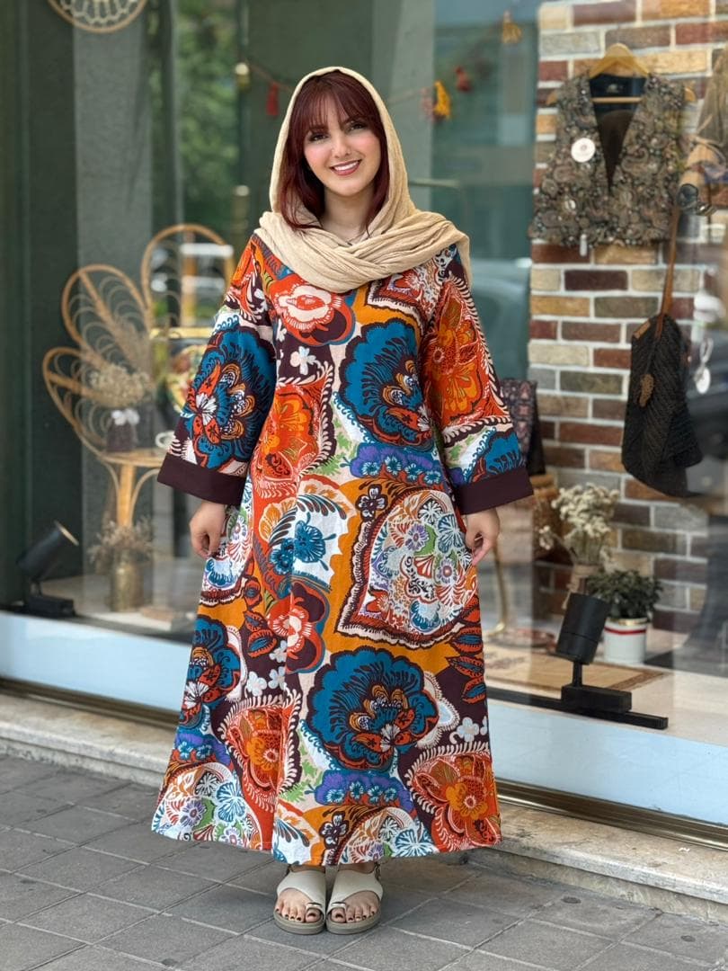 پیراهن پریا طرح گرد نارنجی آبی