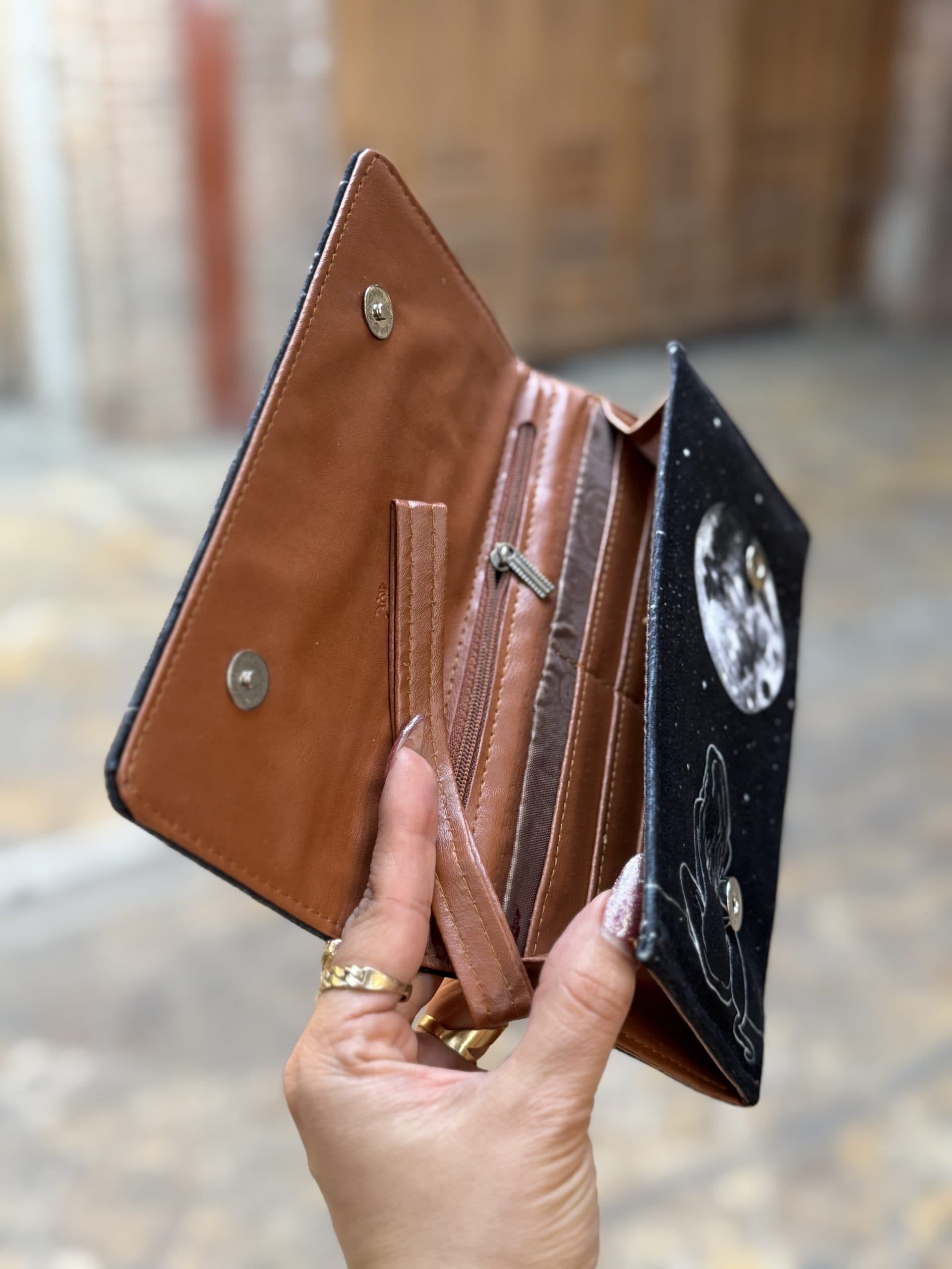 کیف پول مخمل پالتویی ۳ لتی ۴ — تصویر ۲