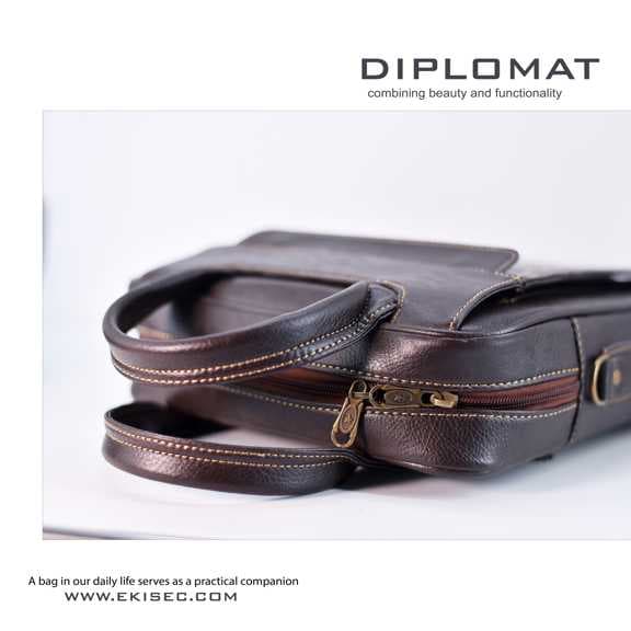 کیف دانشجویی طرح Diplomat کدG3 — تصویر ۳