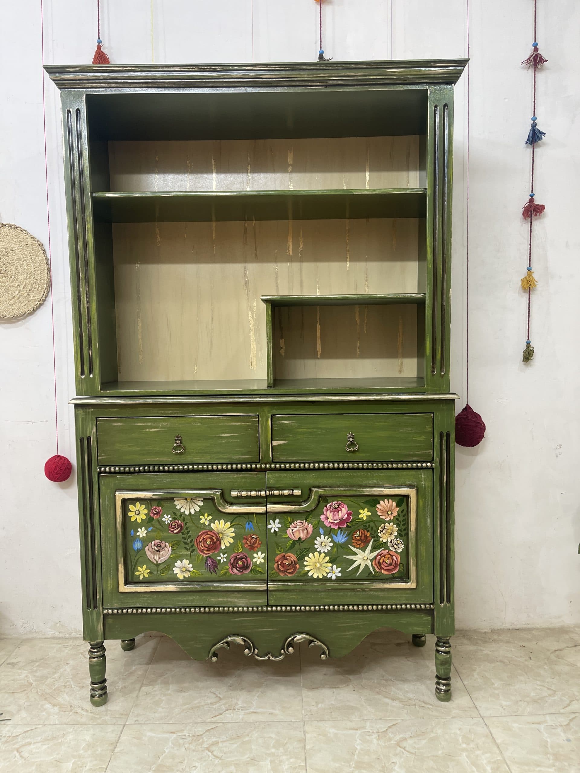 کافی بار مژگان سبز — تصویر ۴