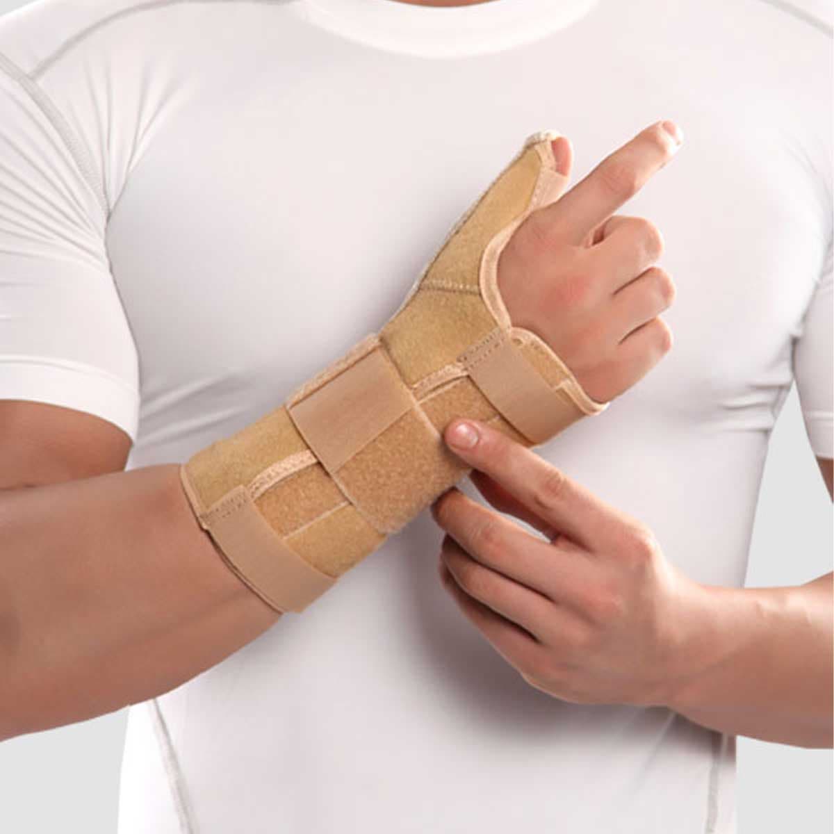 مچ شست بند طبی آتل دار پاک سمن کد 067