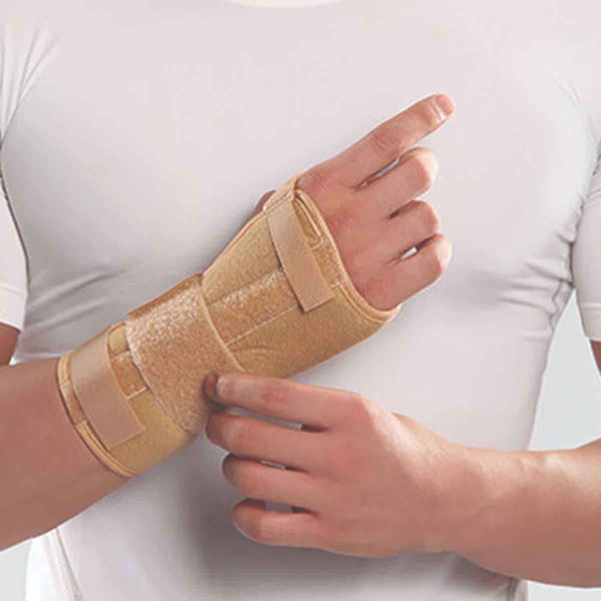 مچ بند طبی آتل دار کوتاه ( فانکشنال ) پاک سمن کد 052