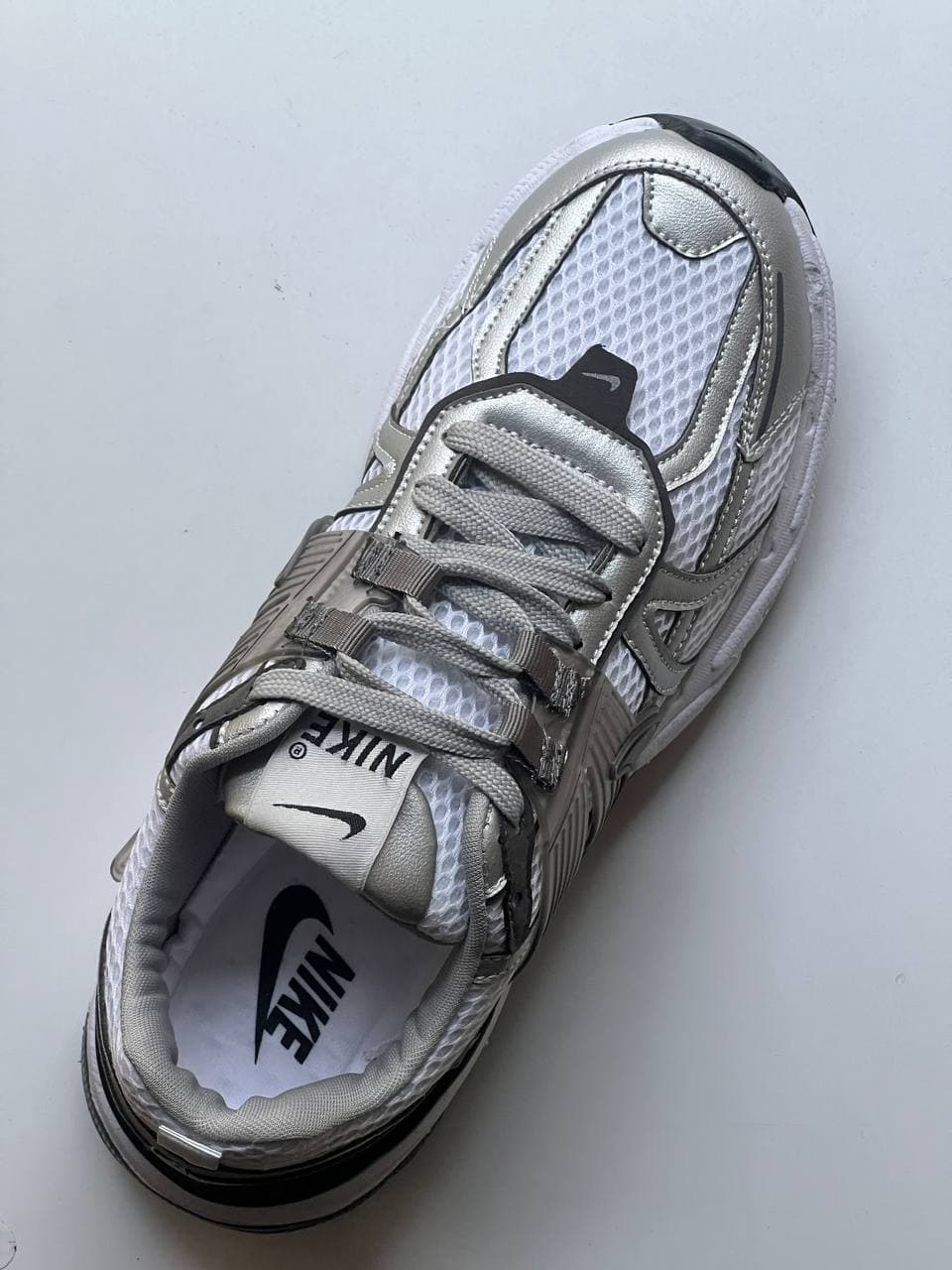 کتونی مردانه نایک Nike Men’s V2K Run — تصویر ۶