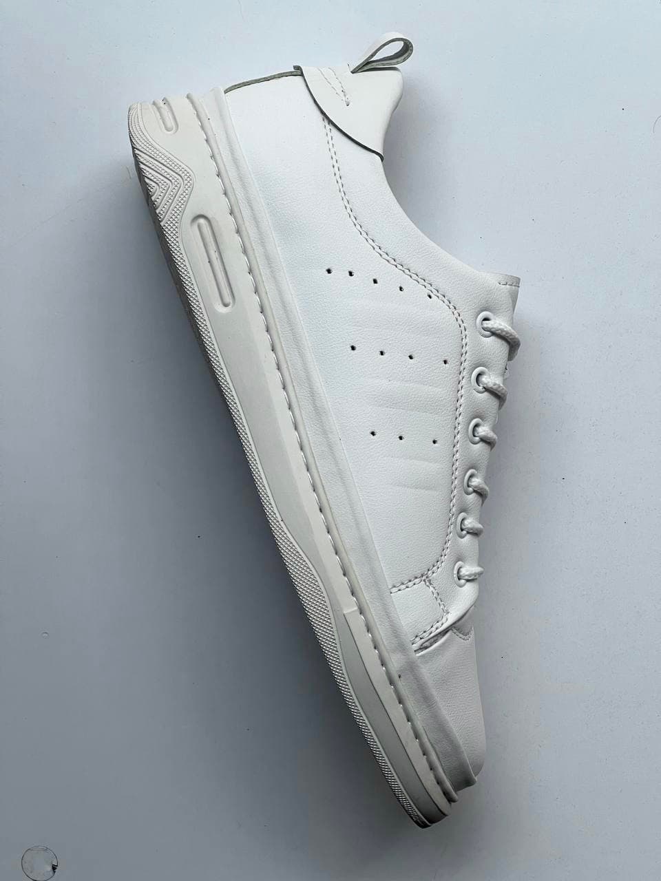 اسنیکرز مردانه فندی Fendi men’s sneakers