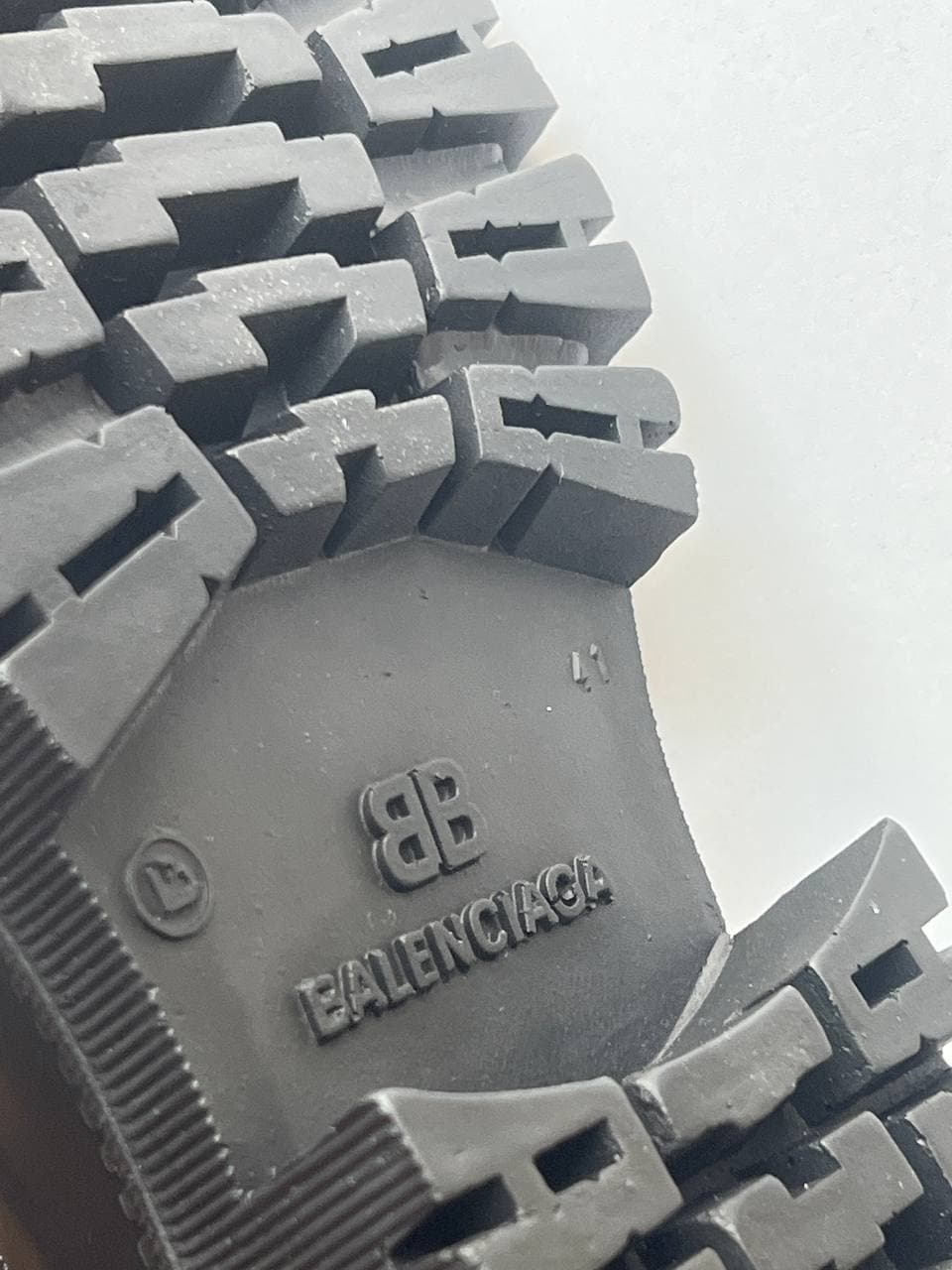 بوت مردانه بالنسیاگا Balenciaga men’s boots — تصویر ۳