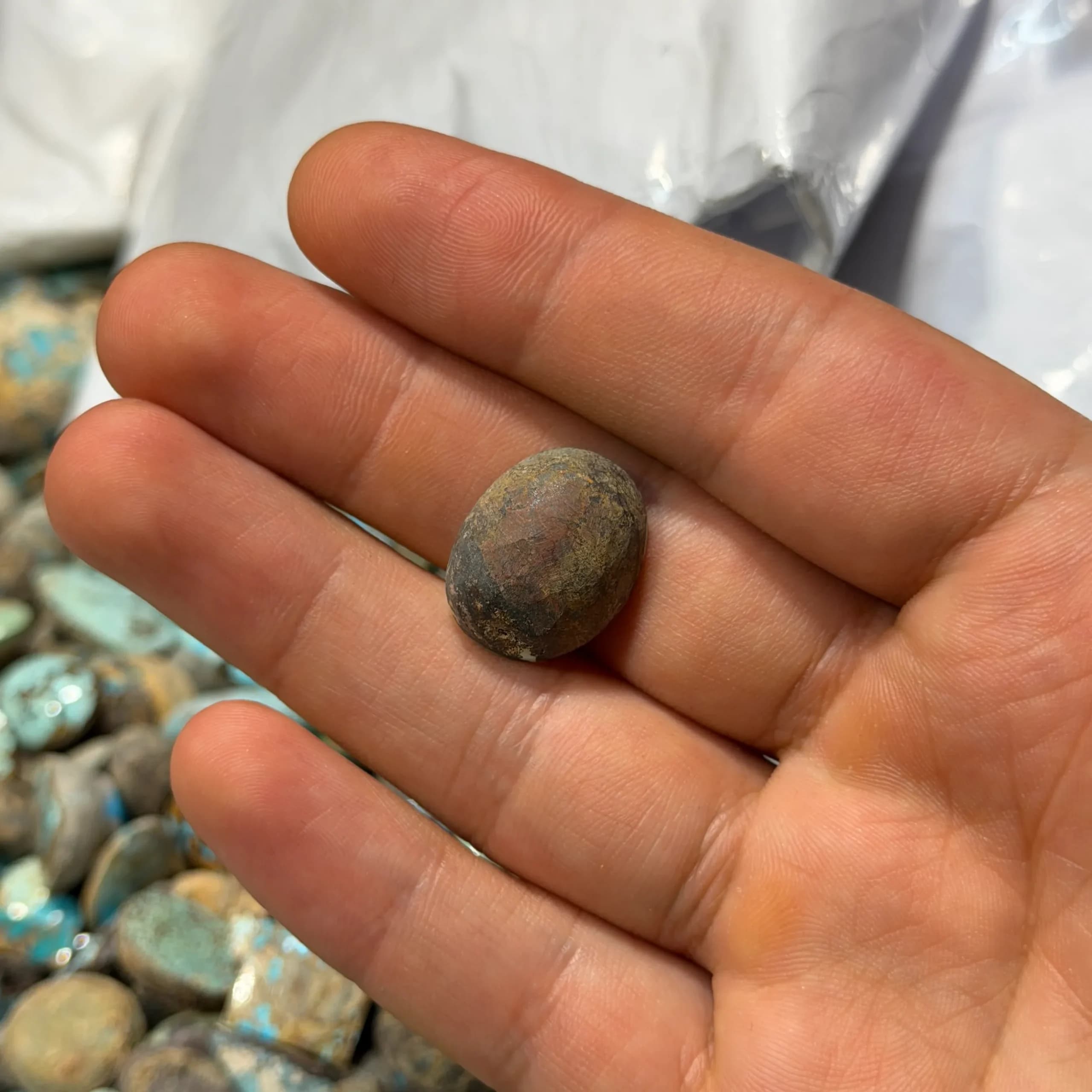 سنگ فیروزه مناسب گردنبند کد2347 — تصویر ۲